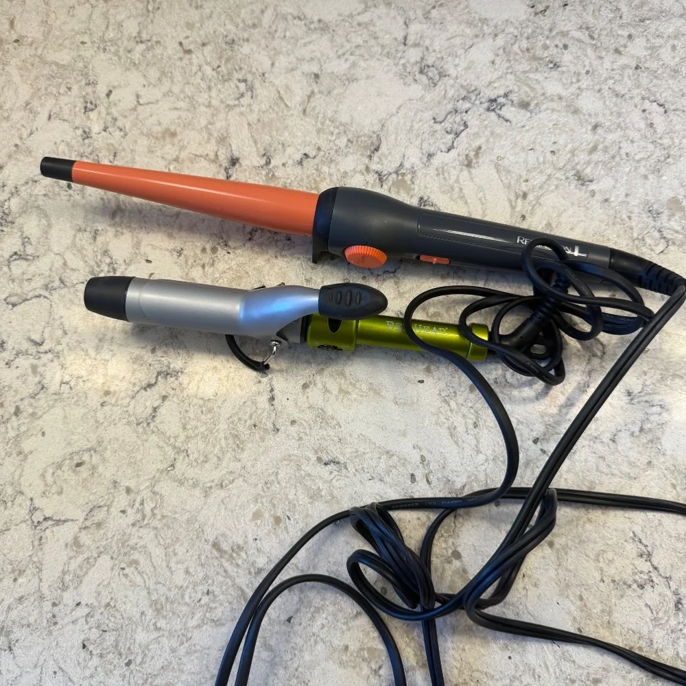 Bundle of two Curling‎ irons.- travel bed head &  Remington wand hair tools